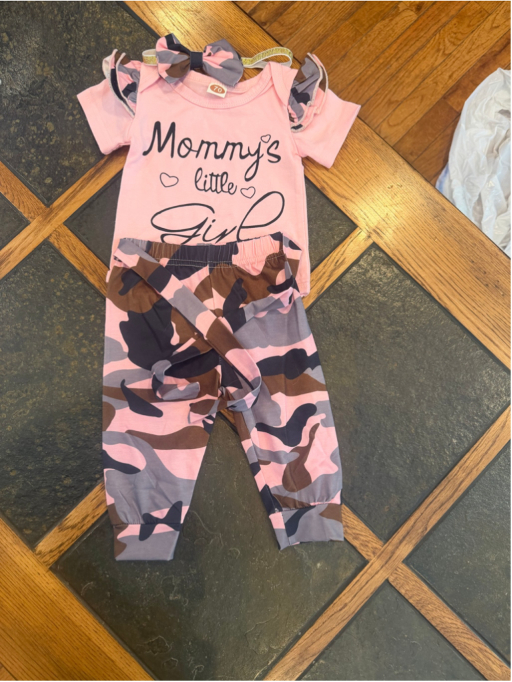 Baby Girl Unbranded 3-Piece Set 6-9 Months Pink Brown Camo